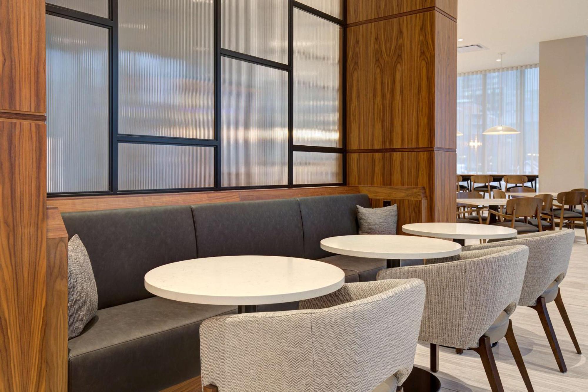 Homewood Suites By Hilton Montreal Downtown Montréal Exterior foto